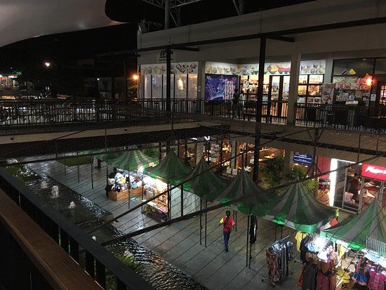 Paseo Mall Lat Krabang